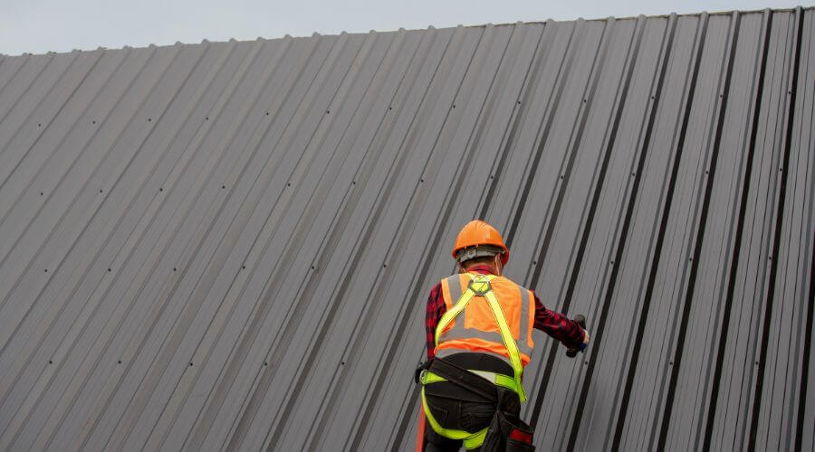 Professional gutter cleaning in Cocoa, FL